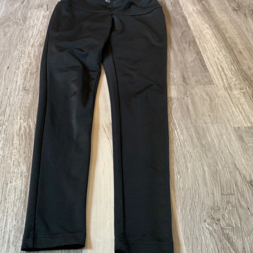 Woman’s Z by Zella leggings
